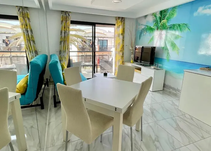 Casa Amaya 208 *