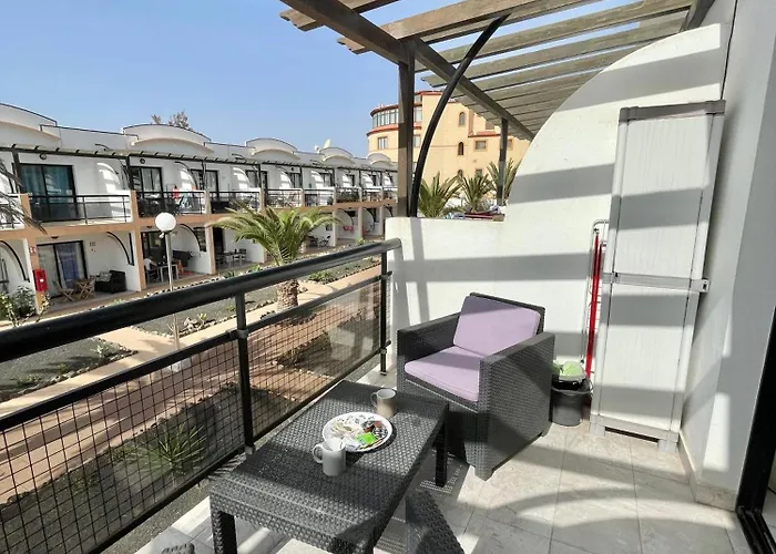 Casa Amaya 208 *